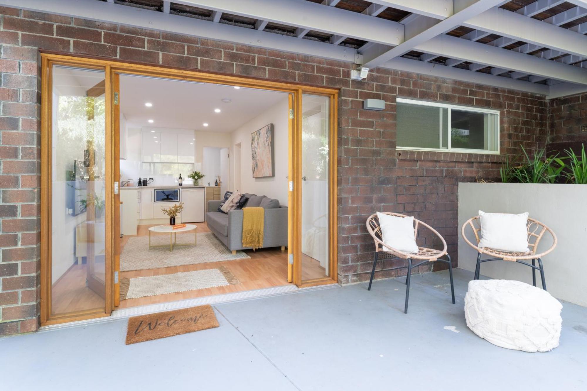 Hills Hideaway Apartment *